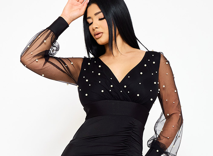 Plus Size Night Out Dresses & Outfits | Zezebe