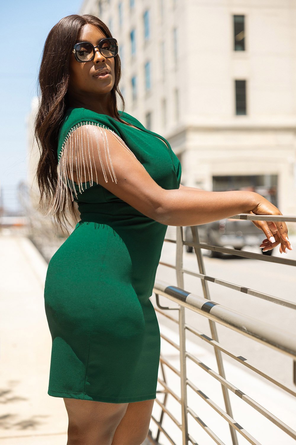 Symphony Dress - Metal Chain Fringe Slleve Plus Size Night Out Mini Dress | Zezebe