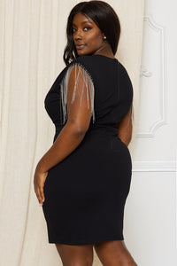 Symphony Dress - Metal Chain Fringe Slleve Plus Size Night Out Mini Dress | Zezebe