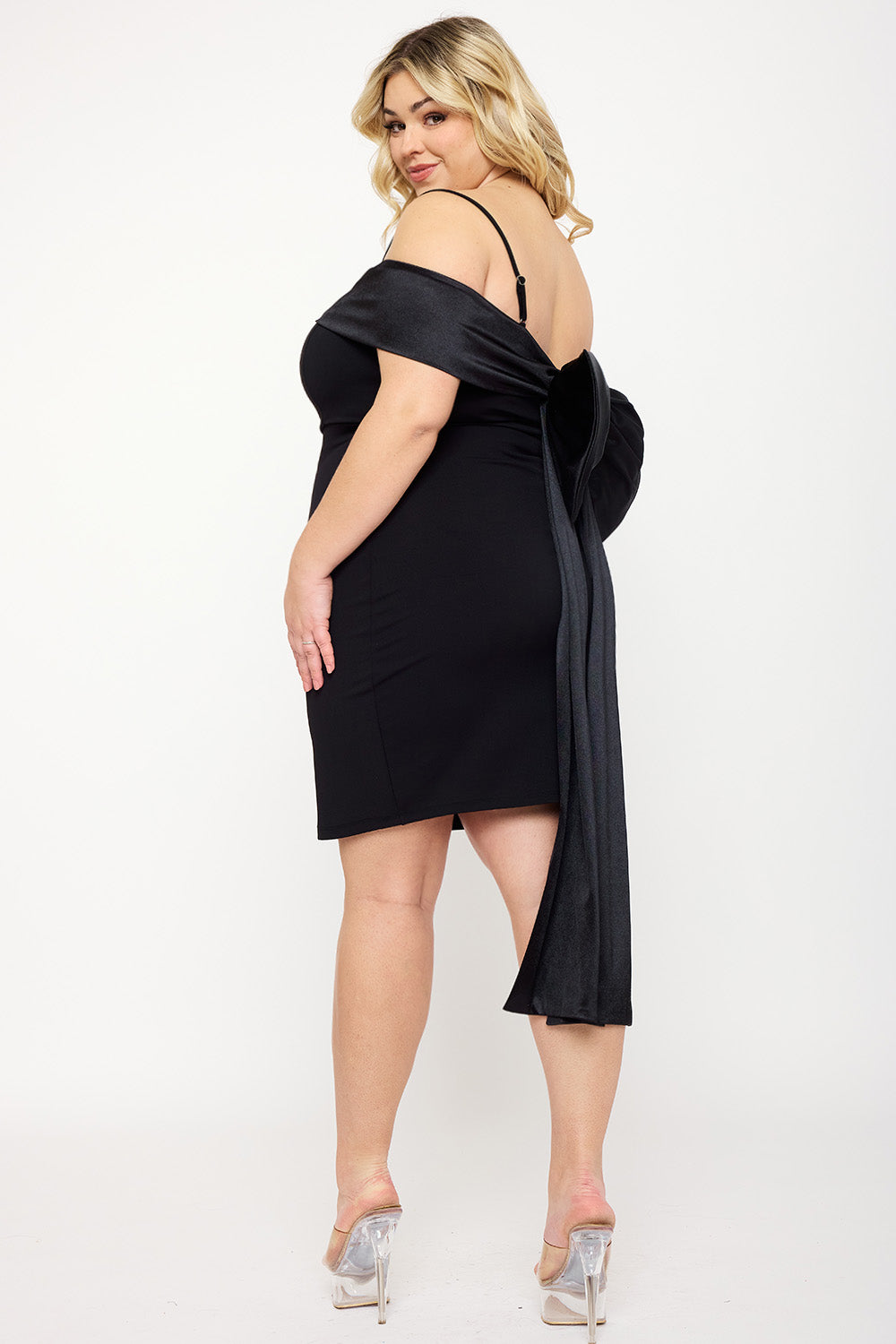 Symphony Dress - Contrast Fabric Open Shoulder Night Out Plus Size Mini Dress | Zezebe