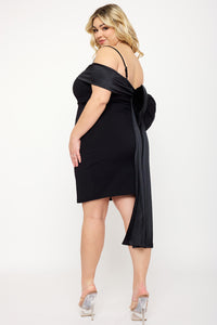 Symphony Dress - Contrast Fabric Open Shoulder Night Out Plus Size Mini Dress | Zezebe